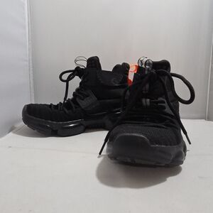 Vitike JMfCHI 2Y Black Preowned High Top Lace Up Childrens/ Youth Shoes (DF)